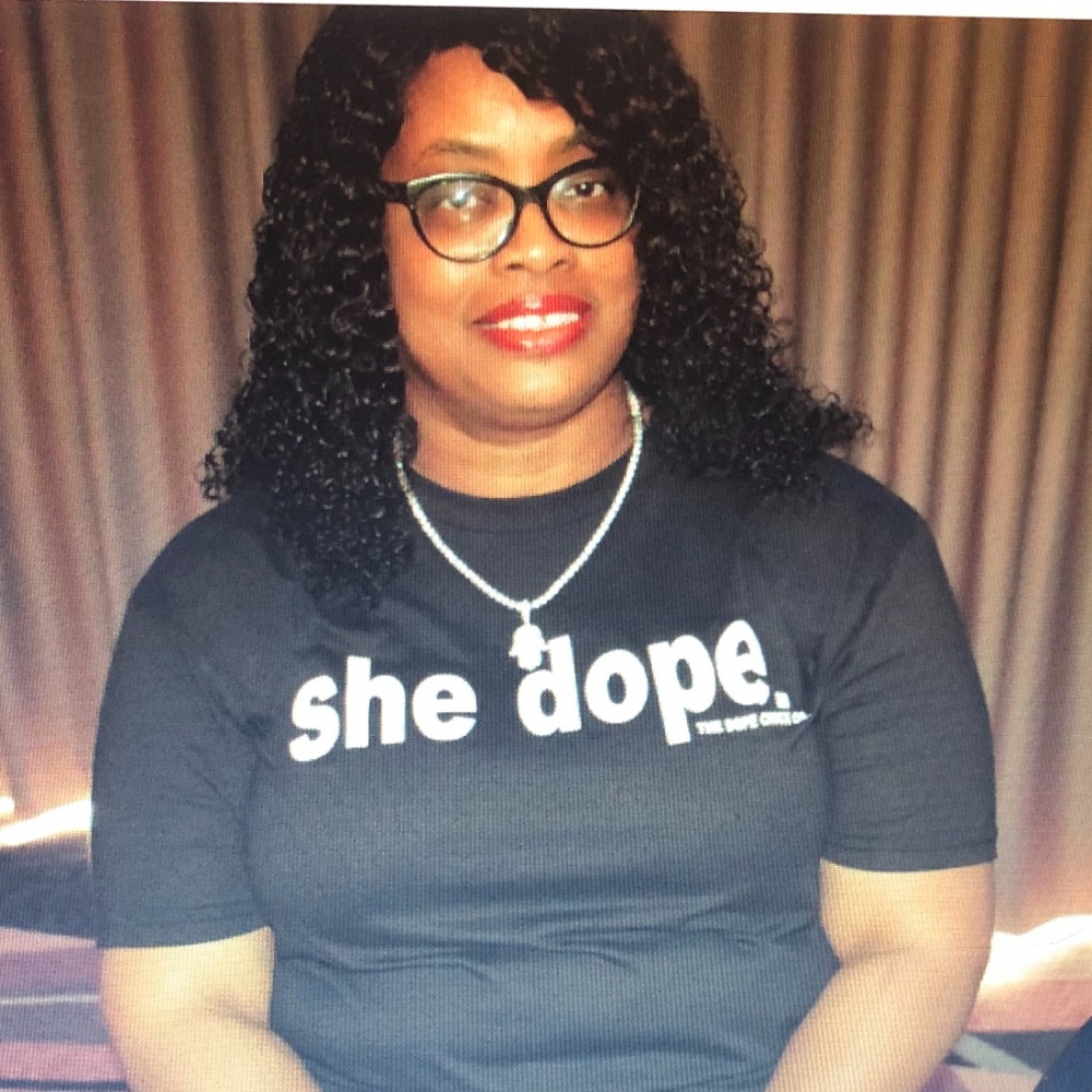 Meet your Posher, Eronica